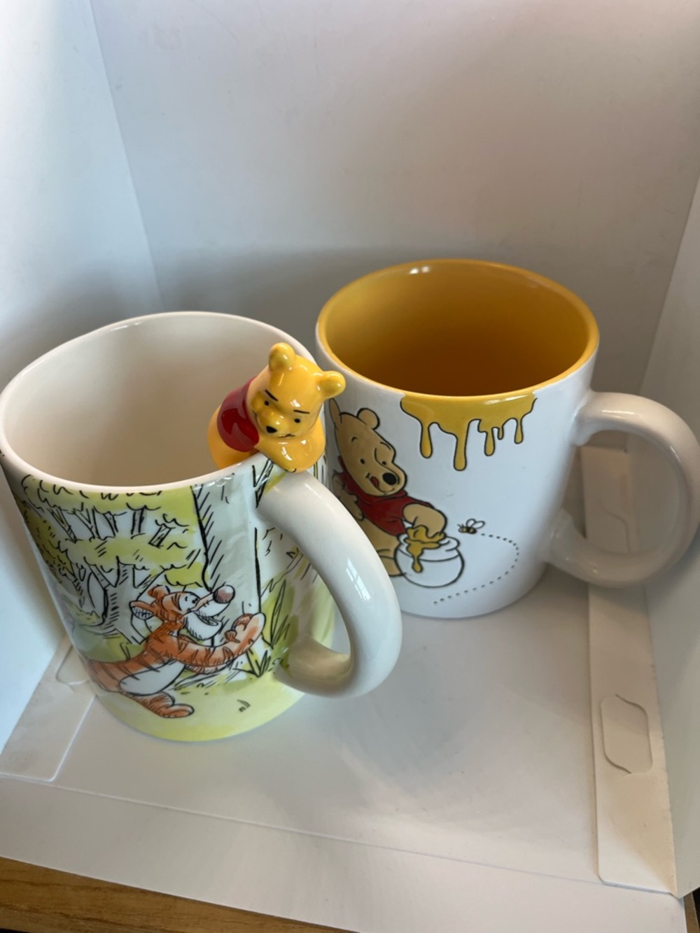 Disney White Ceramic Winnie the Pooh mugs 20 oz with 3-D Pooh and honey drip